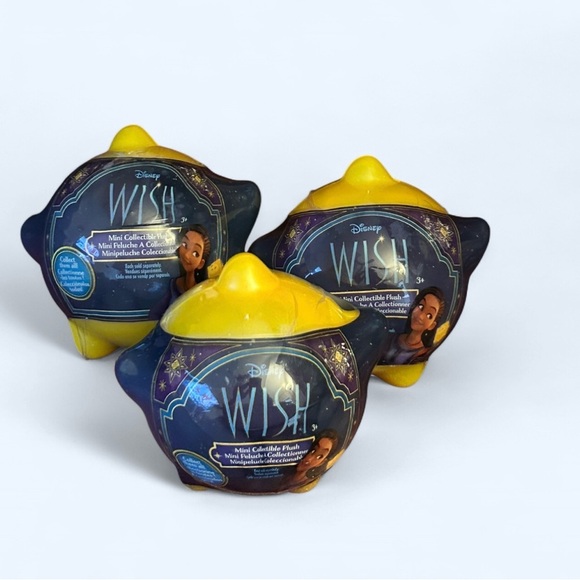 Disney WISH (2023) 🌟 Mystery Star Capsule Mini Collectible Plush 🌟  PACK OF 3 - Picture 2 of 4